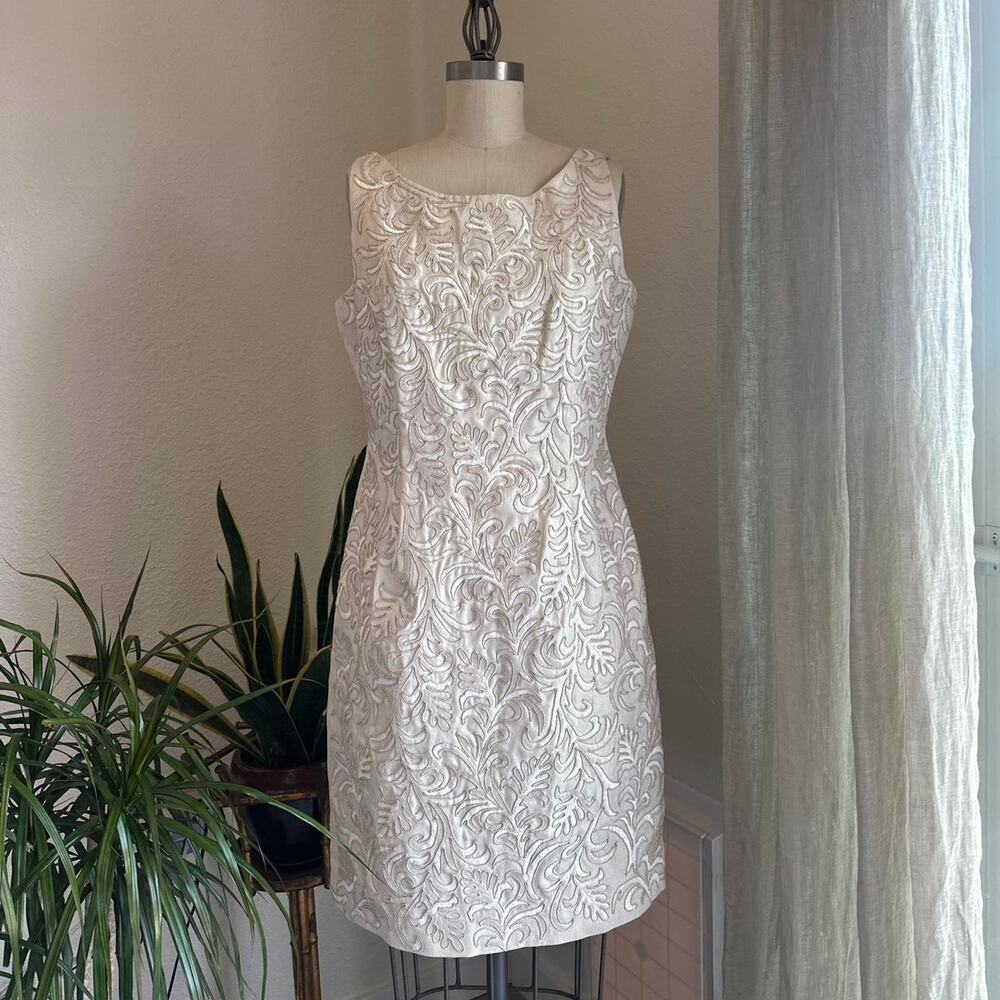 Carmen Marc Valvo Women 10 Dress Gold Cream Brocade Embroidered Cocktail Bridal